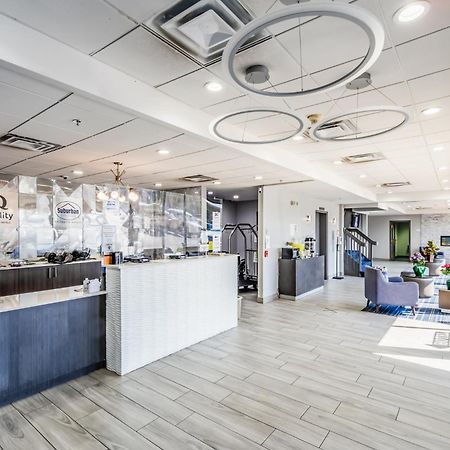 Quality Inn Roseville-Detroit North Bagian luar foto