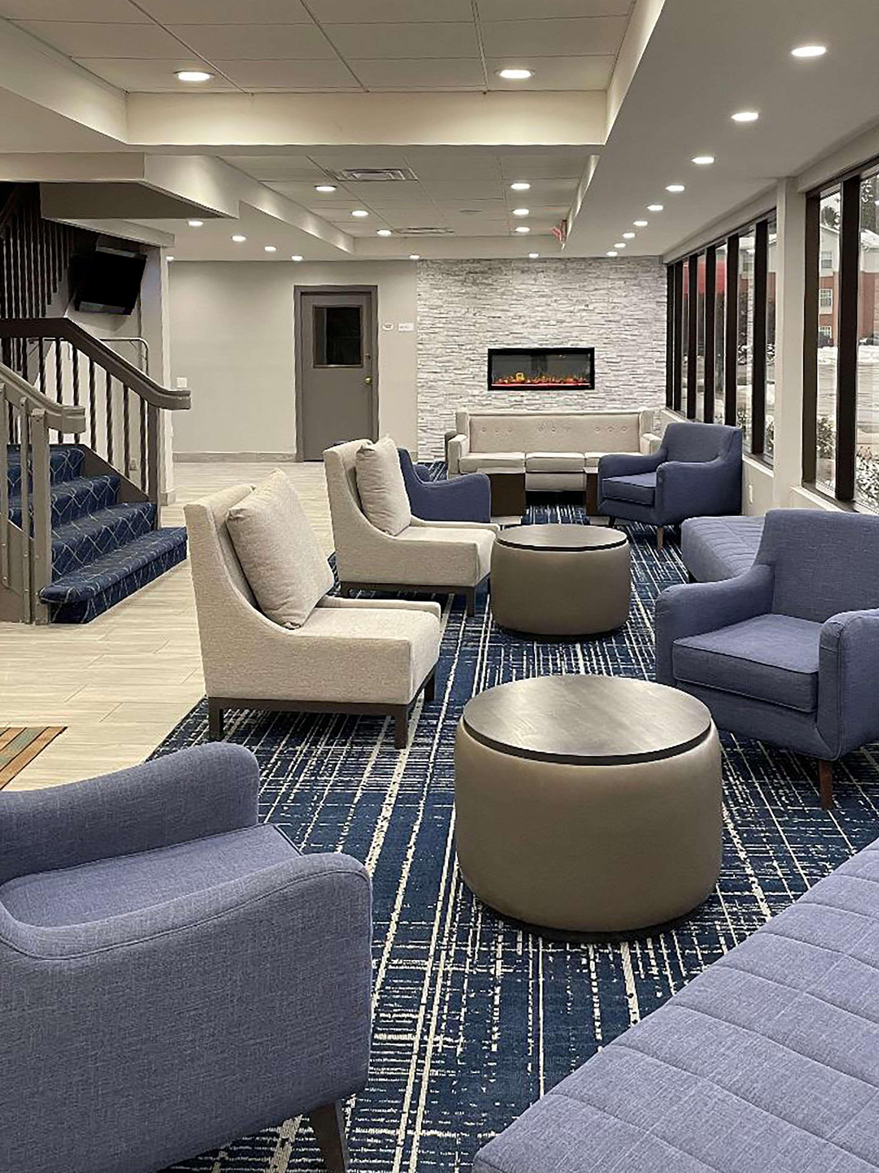 Quality Inn Roseville-Detroit North Bagian luar foto