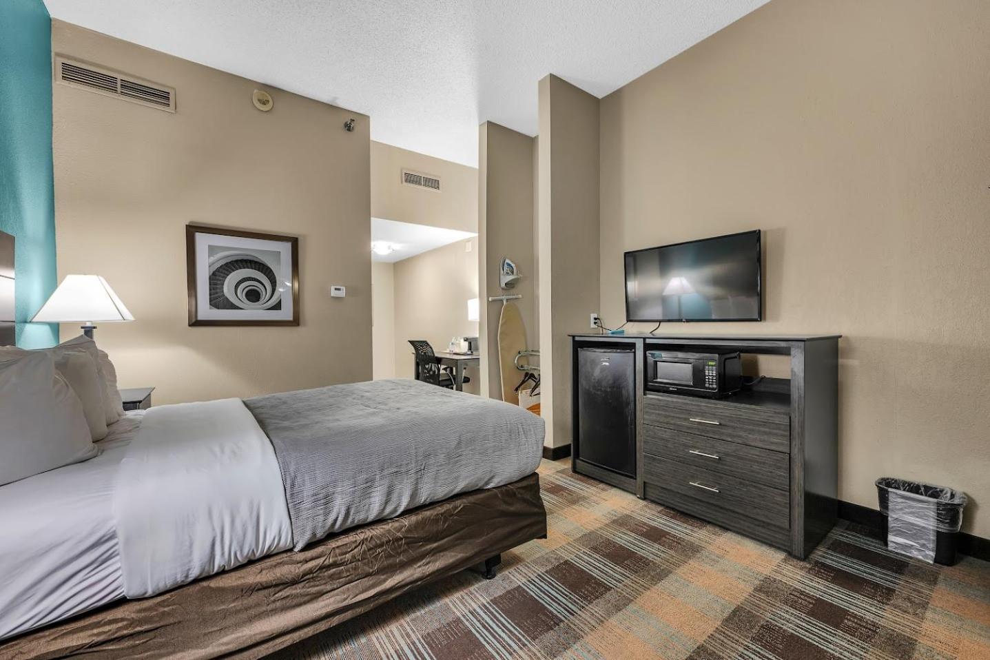 Quality Inn Roseville-Detroit North Bagian luar foto